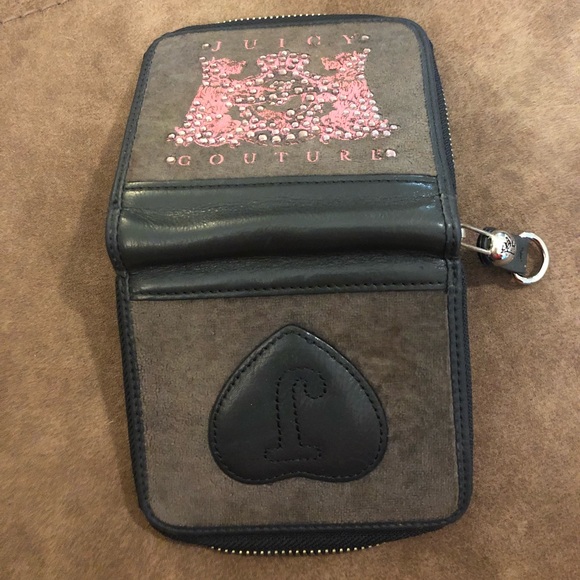 Juicy Couture wallet - Picture 1 of 2